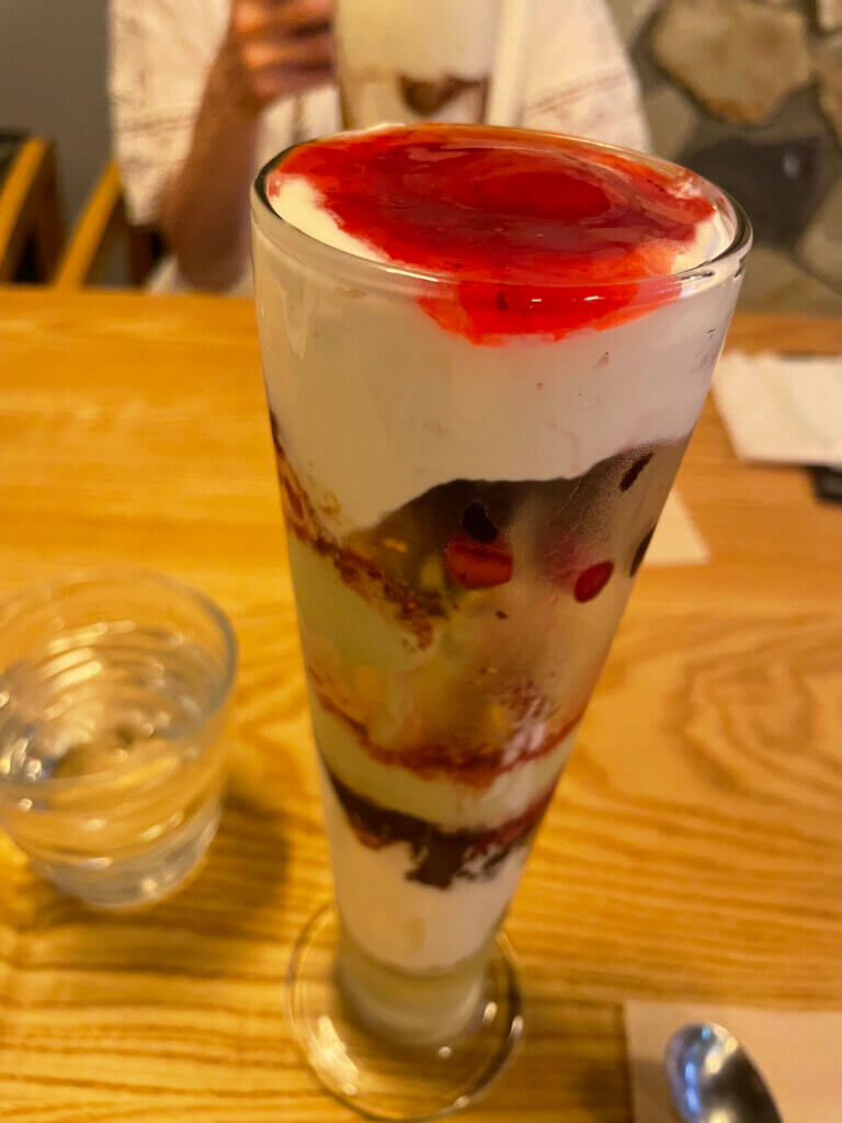 締めパフェ