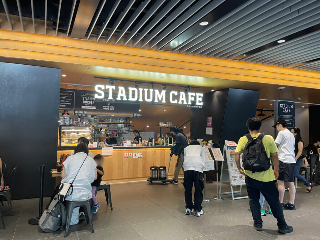 日本青年館ホールのカフェ
