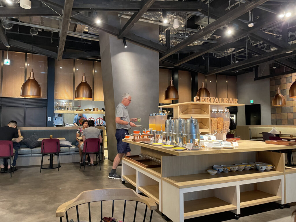 アロフト堂島大阪の朝食会場