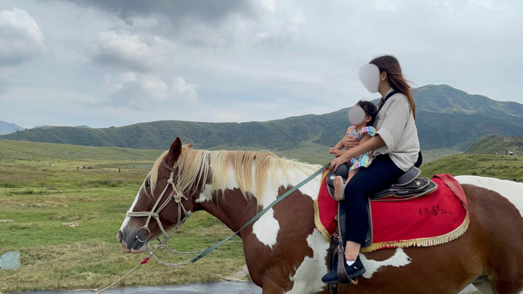 草千里ヶ浜の乗馬体験
