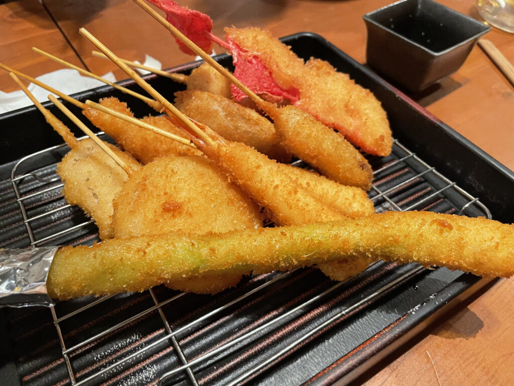 串カツ盛り合わせ