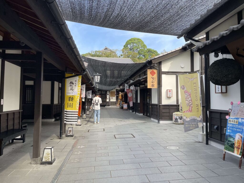 桜の馬場城彩苑